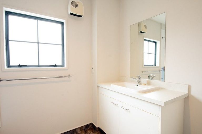 Photo of property in 99 Charles Street, Blenheim, 7201