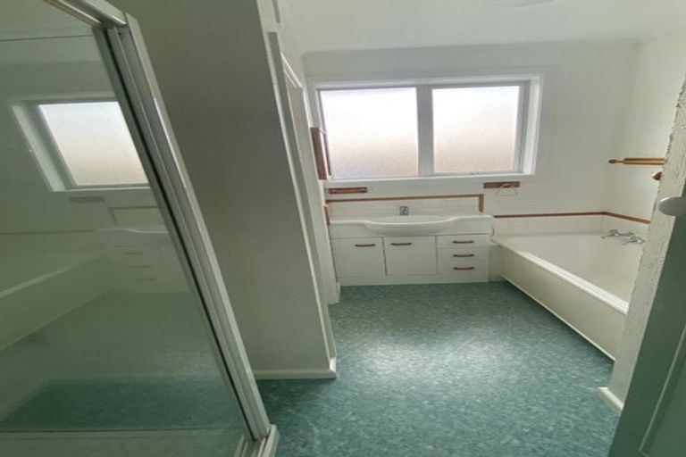 Photo of property in 46 Sawyers Arms Road, Northcote, Christchurch, 8052