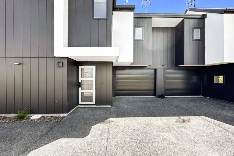 Photo of property in 4/5 Clarence Street South, Addington, Christchurch, 8024