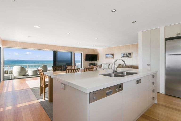 Photo of property in 51 Bway Road, Waihi Beach, 3611