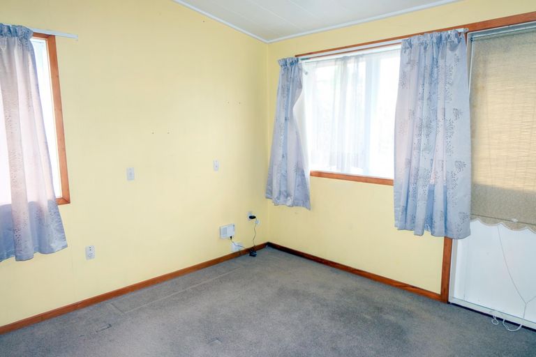 Photo of property in 5 Stuart Street, Holmes Hill, Oamaru, 9401
