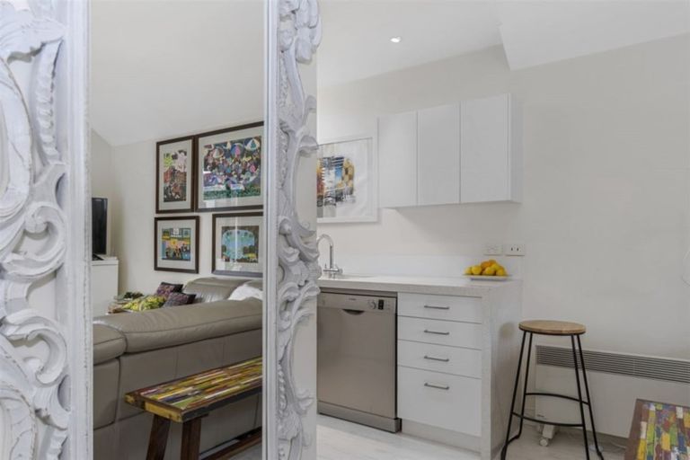 Photo of property in 3/48 Maunganui Road, Mount Maunganui, 3116