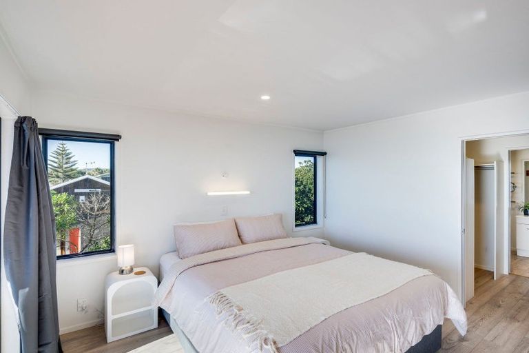 Photo of property in 265 Clifton Road, Te Awanga, 4102