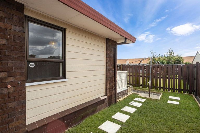 Photo of property in 12 Jasmine Avenue, Dinsdale, Hamilton, 3204