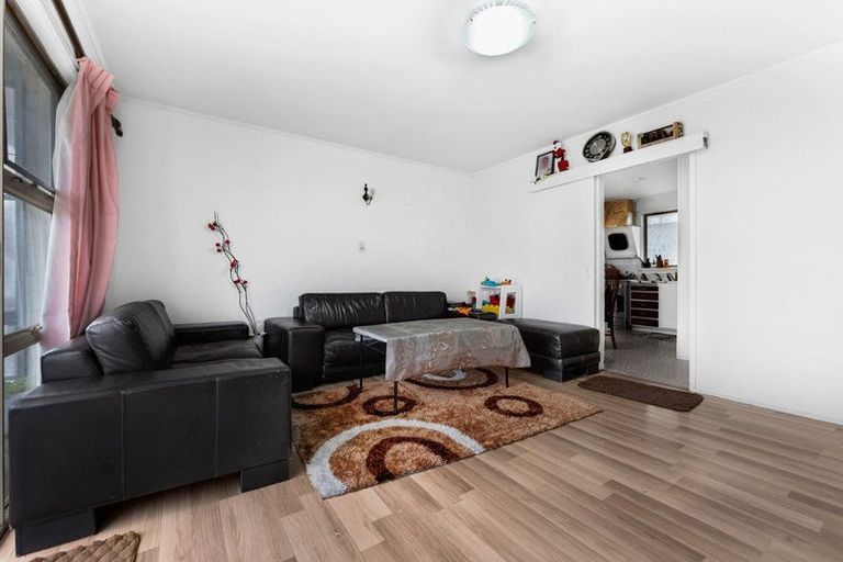 Photo of property in 2/7 Elizabeth Avenue, Papatoetoe, Auckland, 2025