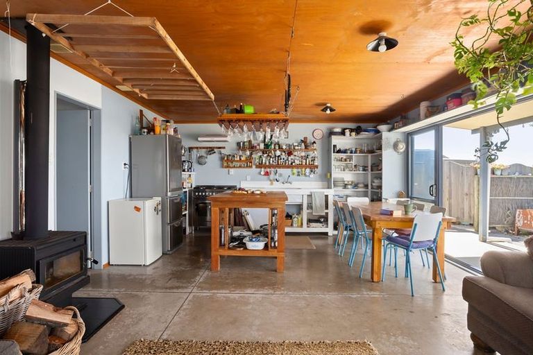 Photo of property in 515 Pukehina Parade, Pukehina, Te Puke, 3189