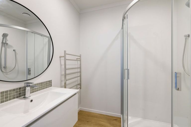 Photo of property in 4/6 Ruakiwi Road, Hamilton Lake, Hamilton, 3204