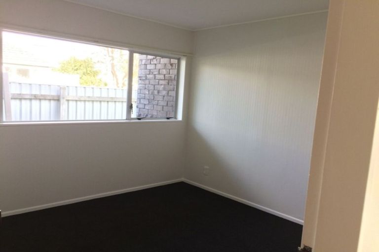 Photo of property in 1001 High Street, Avalon, Lower Hutt, 5011