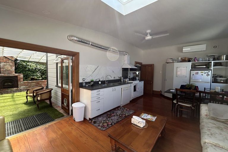 Photo of property in 62f1 Roseneath Terrace, Roseneath, Wellington, 6011