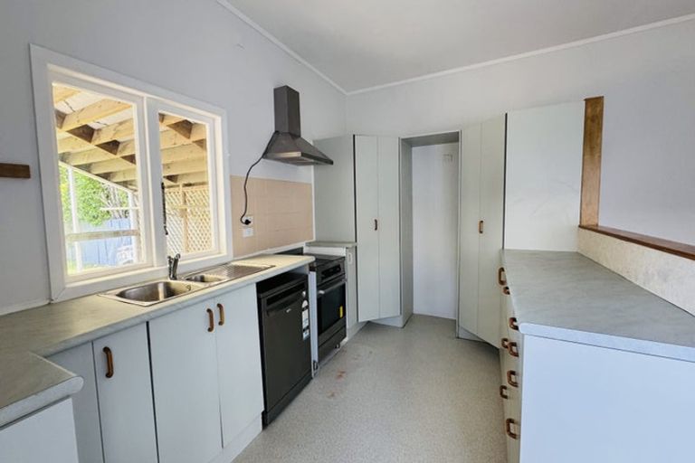 Photo of property in 46 Connolly Street, Boulcott, Lower Hutt, 5010
