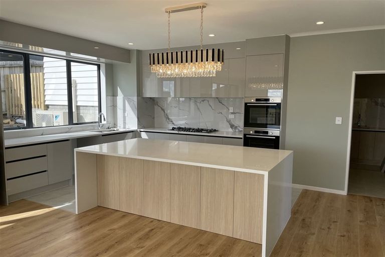 Photo of property in 4 Matuka Lane, Ranui, Auckland, 0612