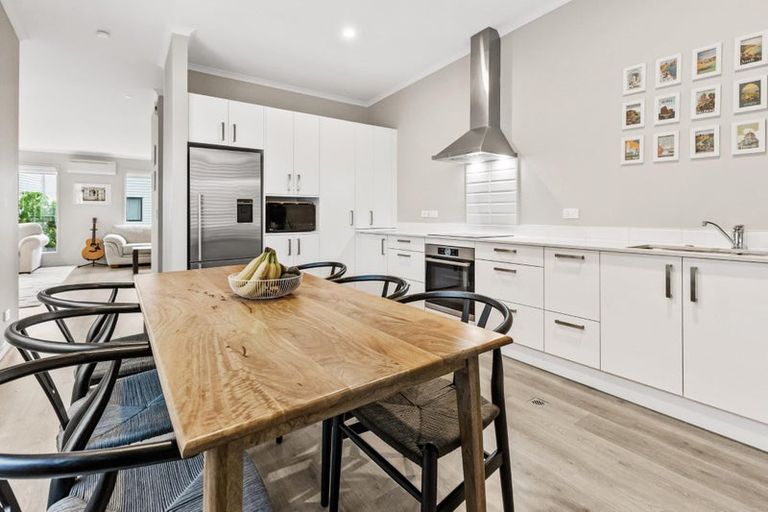 Photo of property in 12 Kerewhenua Crescent, Hobsonville, Auckland, 0616