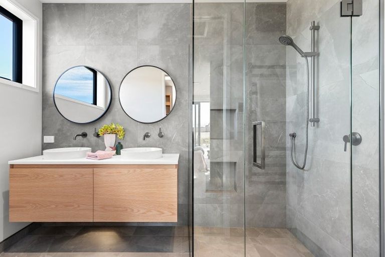 Photo of property in Northlake, 14 Erewhon Crescent, Wanaka, 9305