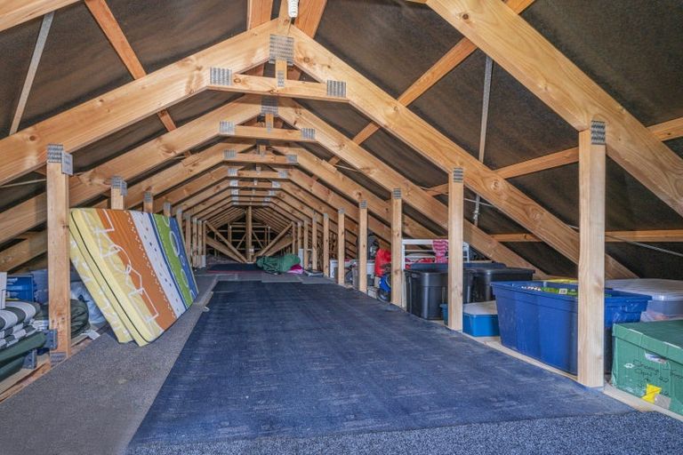 Photo of property in 128 Kupe Drive, Whitianga, 3510