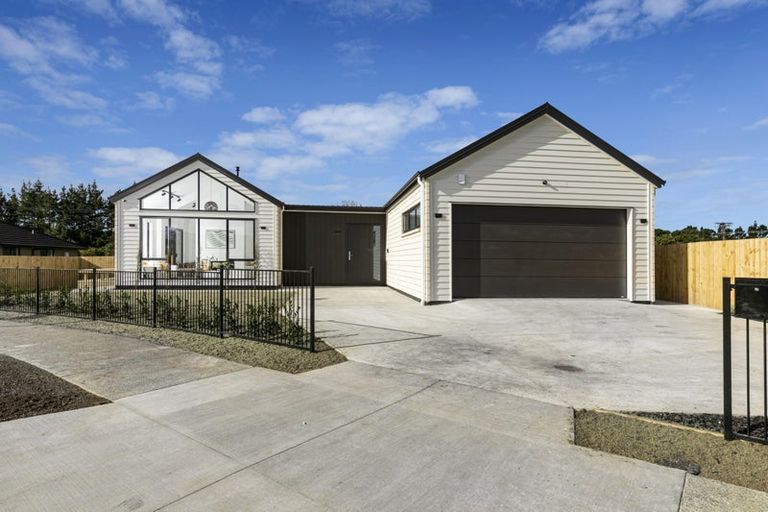Photo of property in 6 Paihere Street, Huapai, 0810
