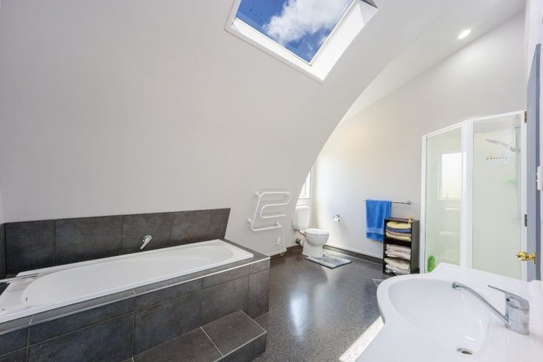 Photo of property in 109 Wharf Road, Port Albert, Wellsford, 0973