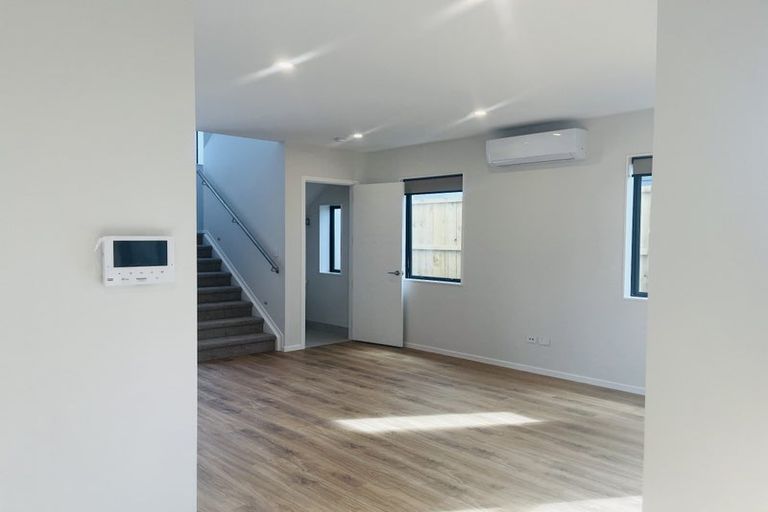 Photo of property in 7a Hinau Street, New Lynn, Auckland, 0600