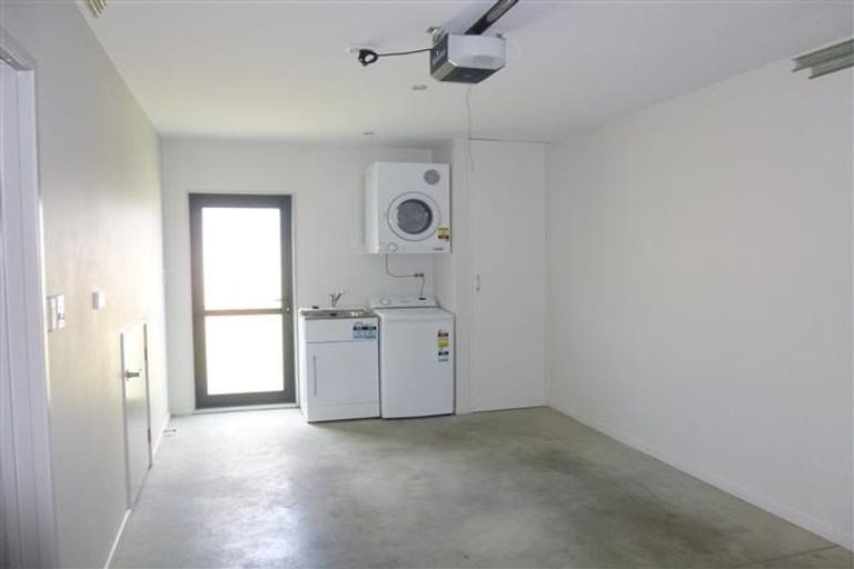 Photo of property in 195u1 Massey Street, Frankton, Hamilton, 3204