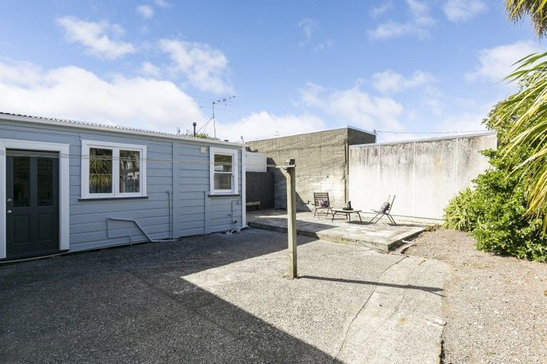 Photo of property in 10 Emmett Street, Newtown, Wellington, 6021