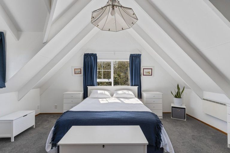 Photo of property in 10 Elder Grove, Whalers Gate, New Plymouth, 4310