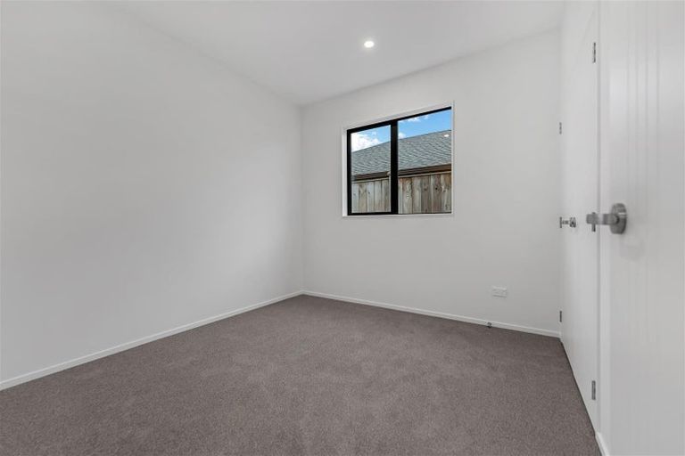 Photo of property in 11 Cronshaw Road, Karaka, Papakura, 2113