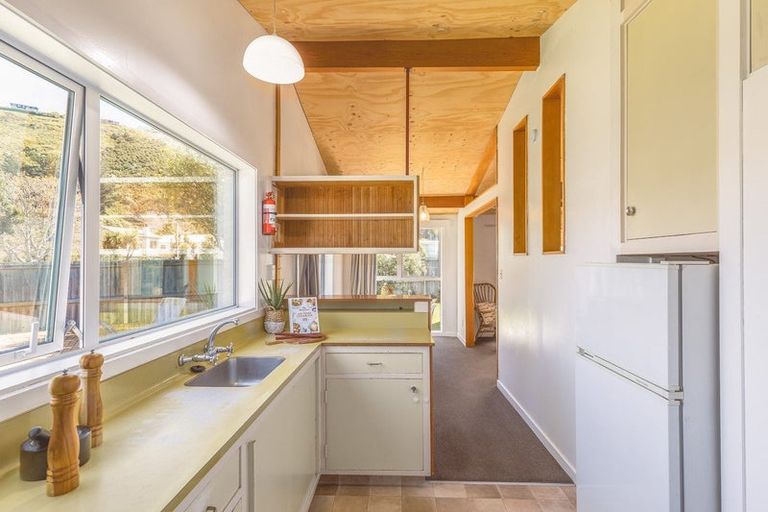 Photo of property in 6 Thorpe Street, Sumner, Christchurch, 8081