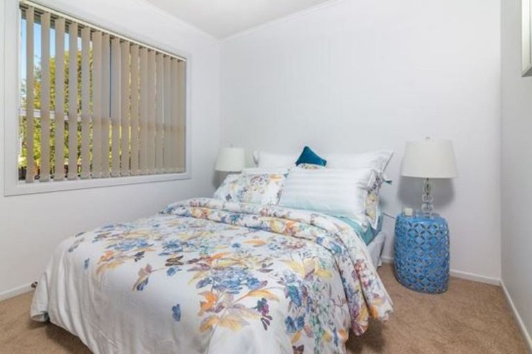 Photo of property in 139 Henderson Valley Road, Henderson, Auckland, 0612