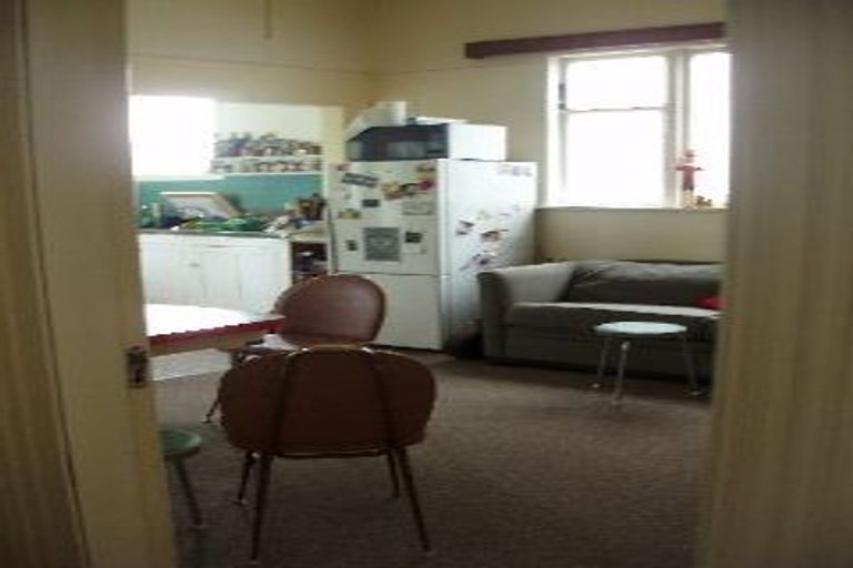 Photo of property in 19 Myrtle Crescent, Mount Cook, Wellington, 6021