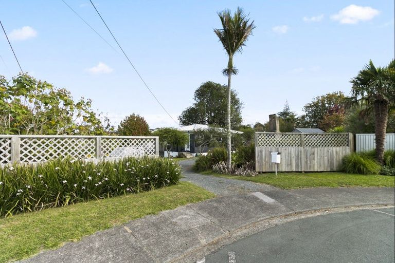 Photo of property in 55 Merani Street, Belmont, Auckland, 0622