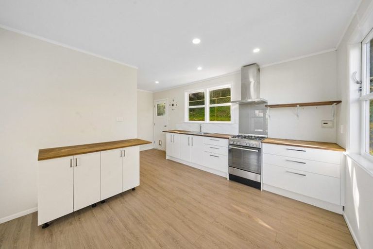 Photo of property in 1 Hallewell Crescent, Johnsonville, Wellington, 6037