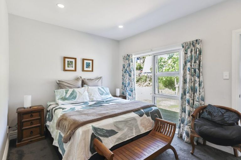 Photo of property in 60 The Parade, Paekakariki, 5034