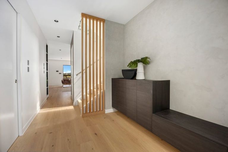 Photo of property in 160 Te Oneroa Way, Long Bay, Auckland, 0630