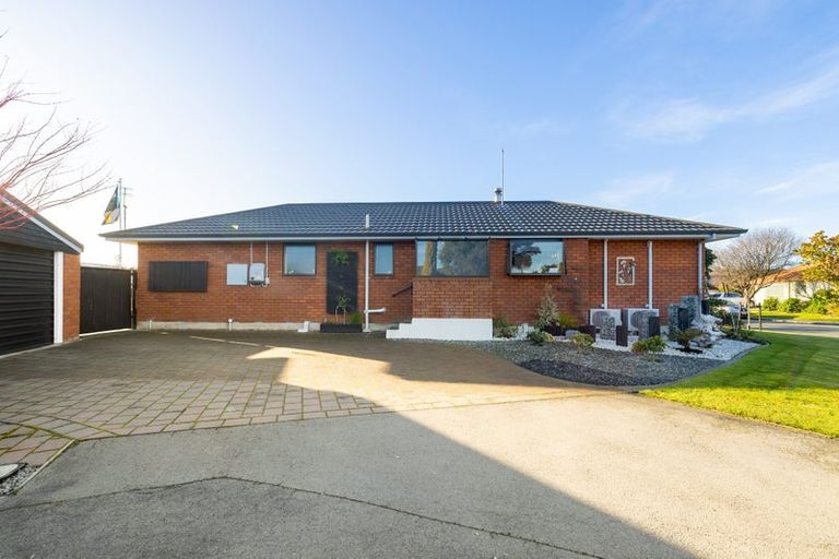 Photo of property in 14 Blakeley Place, Kaiapoi, 7630