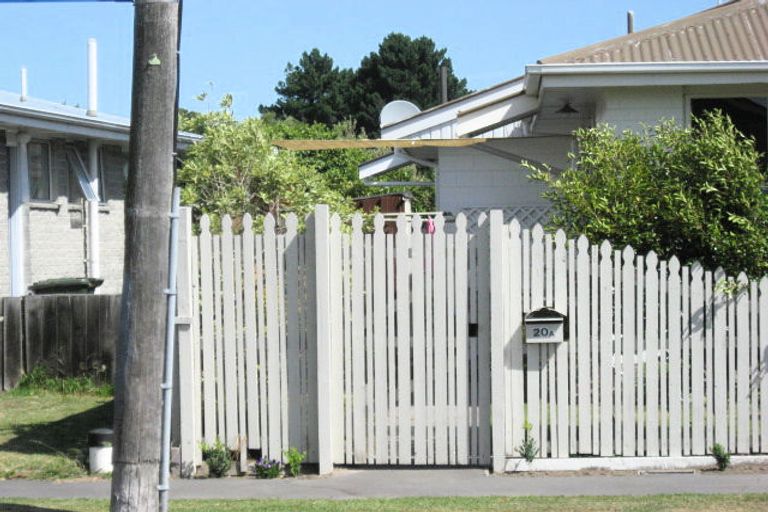 Photo of property in 2/20 Ruru Road, Linwood, Christchurch, 8062
