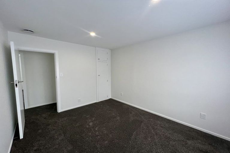 Photo of property in 35 Oldwood Street, Bishopdale, Christchurch, 8053
