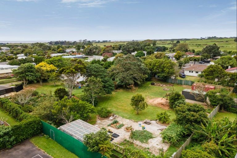 Photo of property in 15 Fox Street, Okato, 4335