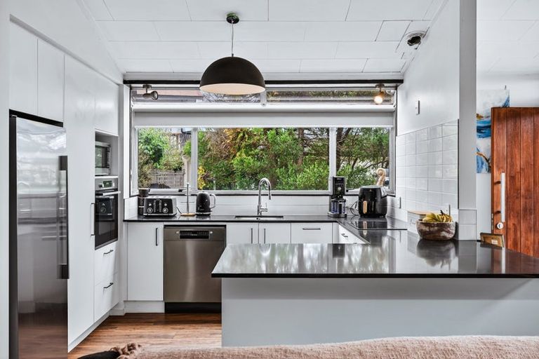 Photo of property in 84 Hinemoa Avenue, Taupo, 3330