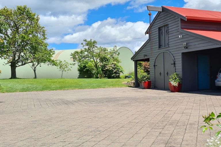 Photo of property in 100 Lochhead Road, Te Puna, Tauranga, 3176