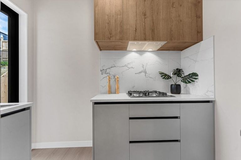 Photo of property in 22 Black Shed Road, Flat Bush, Auckland, 2019