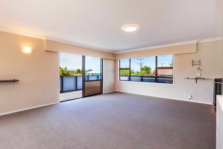Photo of property in 16 Huia Street, Taupo, 3330