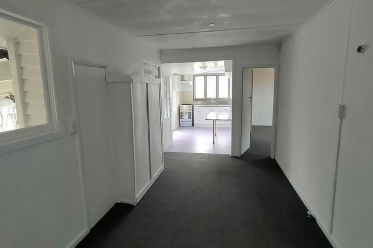 Photo of property in 14 Mcnally Road, Pukekohe, 2120