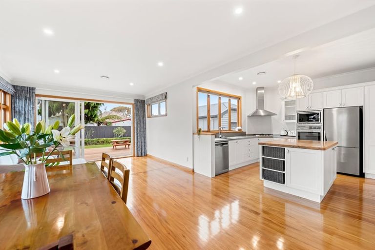 Photo of property in 11 Thornycroft Avenue, Epuni, Lower Hutt, 5011