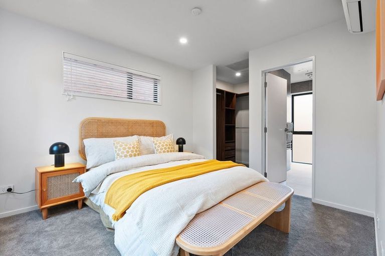 Photo of property in 73c Salamanca Road, Sunnynook, Auckland, 0620