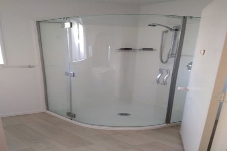 Photo of property in 4 Solway Avenue, Ilam, Christchurch, 8041