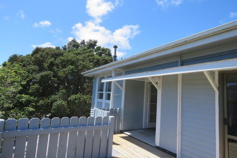 Photo of property in 19 Cook Street, Marfell, New Plymouth, 4310