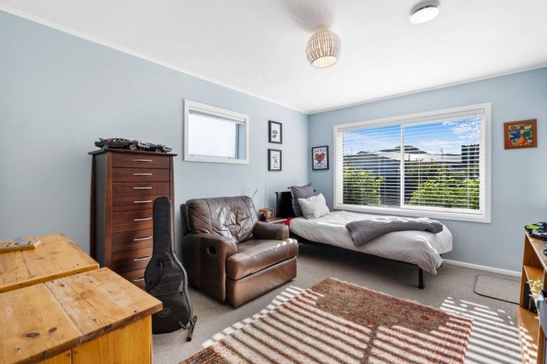 Photo of property in 57a Church Road, Taradale, Napier, 4112