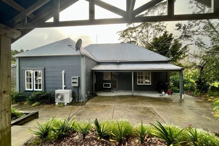 Photo of property in 246 Monowai Road, Wainui, Silverdale, 0994