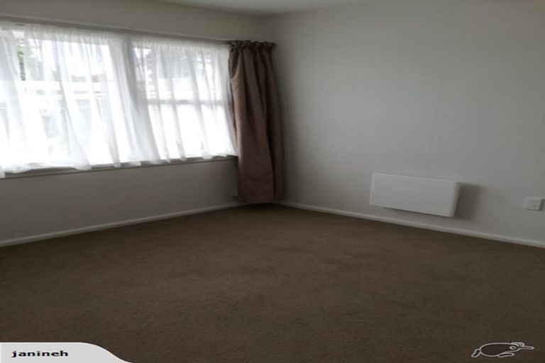 Photo of property in 4/9 Curletts Road, Sockburn, Christchurch, 8042