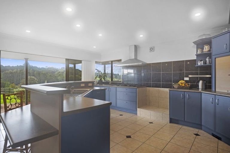 Photo of property in 384 Pine Valley Road, Dairy Flat, Silverdale, 0992