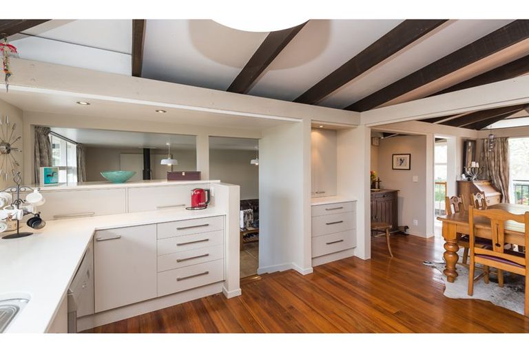 Photo of property in 19 Highfield Place, Avonhead, Christchurch, 8042